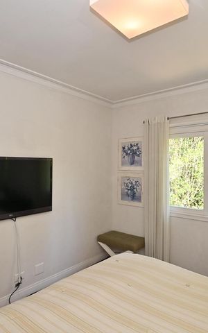 Casa de condomínio à venda com 314m², 4 quartos e 4 vagasSuíte 2