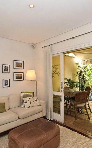 Casa de condomínio à venda com 314m², 4 quartos e 4 vagasSala de Tv
