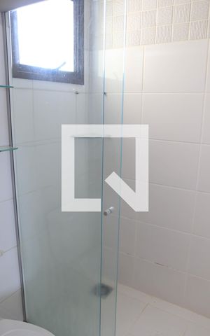 Apartamento à venda com 69m², 2 quartos e sem vagaBanheiro da Suíte