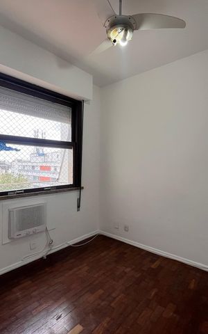 Apartamento à venda com 240m², 3 quartos e 1 vaga Apartamento à venda com 240m², 3 quartos e 1 vagaQuarto 2