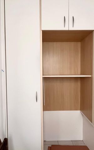 Apartamento à venda com 240m², 3 quartos e 1 vaga Apartamento à venda com 240m², 3 quartos e 1 vagaQuarto de Serviço