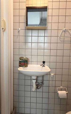 Apartamento à venda com 240m², 3 quartos e 1 vaga Apartamento à venda com 240m², 3 quartos e 1 vagaBanheiro de serviço