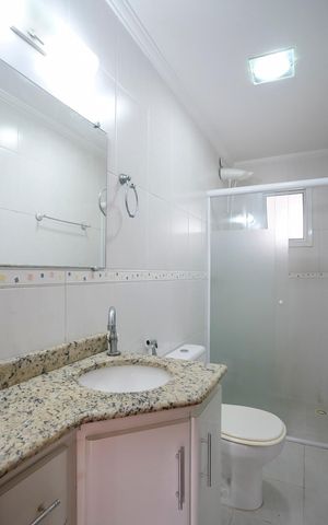 Apartamento para alugar com 99m², 3 quartos e 1 vagaBanheiro da suíte