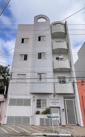 Apartamento para alugar com 99m², 3 quartos e 1 vagaFachada + plaquinha