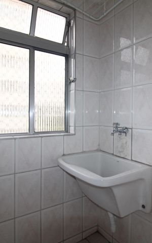 Apartamento para alugar com 52m², 2 quartos e 1 vagaÁrea de Serviço