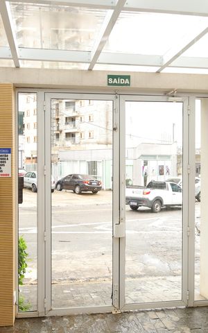 Apartamento à venda com 46m², 2 quartos e sem vagaÁrea comum - Hall de entrada