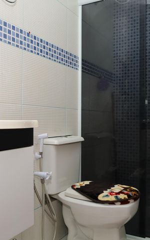Casa de condomínio à venda com 90m², 3 quartos e 1 vagaBanheiro 2
