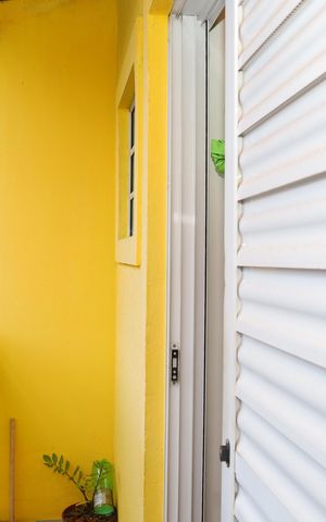 Casa de condomínio à venda com 90m², 3 quartos e 1 vagaQuarto 1 - Varanda
