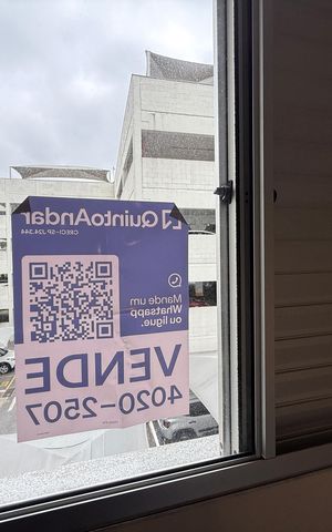 Apartamento à venda com 49m², 2 quartos e 1 vaga Apartamento à venda com 49m², 2 quartos e 1 vagaPlaca