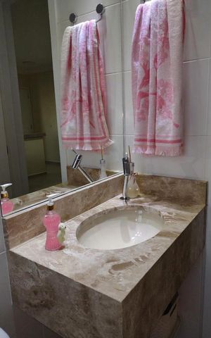 Apartamento para alugar com 61m², 2 quartos e 1 vaga Apartamento para alugar com 61m², 2 quartos e 1 vagaBanheiro 1
