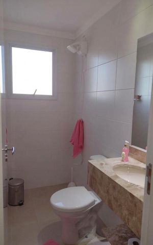 Apartamento para alugar com 61m², 2 quartos e 1 vaga Apartamento para alugar com 61m², 2 quartos e 1 vagaBanheiro 1