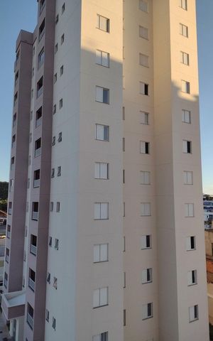 Apartamento para alugar com 61m², 2 quartos e 1 vaga Apartamento para alugar com 61m², 2 quartos e 1 vagaFachada