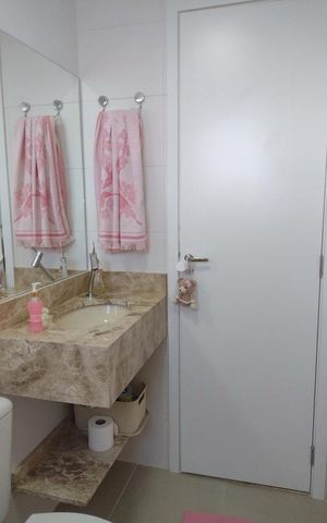 Apartamento para alugar com 61m², 2 quartos e 1 vaga Apartamento para alugar com 61m², 2 quartos e 1 vagaBanheiro 1