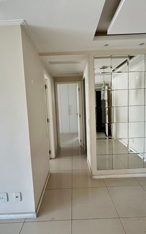 Apartamento à venda com 70m², 2 quartos e 1 vagaCorredor