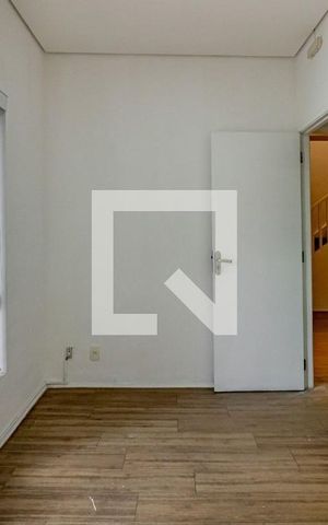 Casa à venda com 325m², 5 quartos e 2 vagas