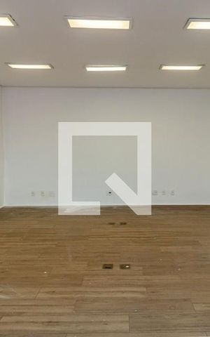 Casa à venda com 325m², 5 quartos e 2 vagas