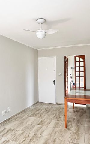 Apartamento à venda com 65m², 3 quartos e 1 vaga Apartamento à venda com 65m², 3 quartos e 1 vagaSala