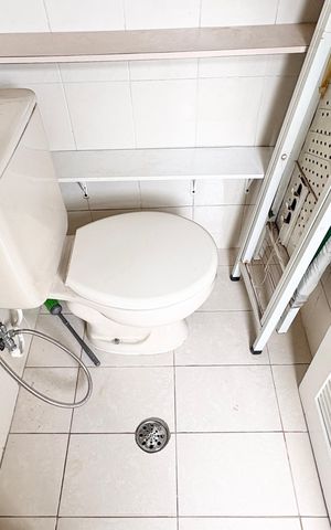 Apartamento à venda com 65m², 3 quartos e 1 vaga Apartamento à venda com 65m², 3 quartos e 1 vagaBanheiro de serviço