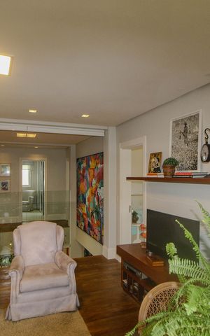 Casa de condomínio para alugar com 311m², 5 quartos e 4 vagas Casa de condomínio para alugar com 311m², 5 quartos e 4 vagasSala 2