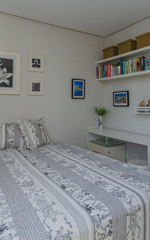 Casa de condomínio para alugar com 311m², 4 quartos e 4 vagas Casa de condomínio para alugar com 311m², 4 quartos e 4 vagasSuíte 4