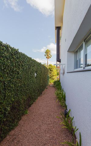 Casa de condomínio para alugar com 311m², 4 quartos e 4 vagas Casa de condomínio para alugar com 311m², 4 quartos e 4 vagasÁrea comum