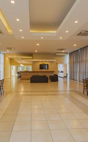 Casa de condomínio para alugar com 311m², 4 quartos e 4 vagas Casa de condomínio para alugar com 311m², 4 quartos e 4 vagasÁrea comum