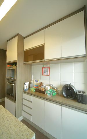 Apartamento para alugar com 239m², 4 quartos e 5 vagasCozinha 
