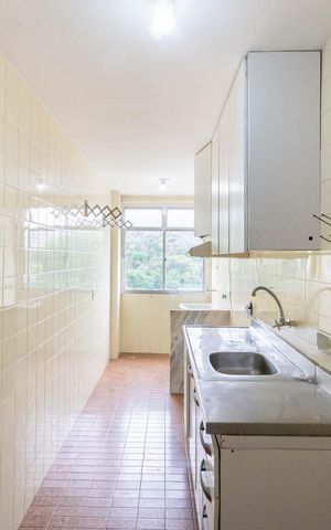 Apartamento à venda com 67m², 2 quartos e 1 vagaCozinha