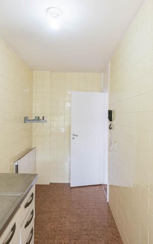Apartamento à venda com 67m², 2 quartos e 1 vagaCozinha
