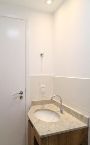 Apartamento para alugar com 67m², 2 quartos e 1 vaga Apartamento para alugar com 67m², 2 quartos e 1 vagaBanheiro