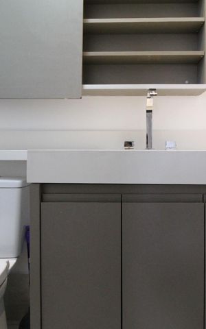 Apartamento para alugar com 67m², 2 quartos e 1 vaga Apartamento para alugar com 67m², 2 quartos e 1 vagaBanheiro da Suíte