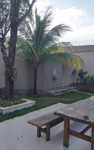 Casa à venda com 1000m², 4 quartos e 4 vagasQuintal