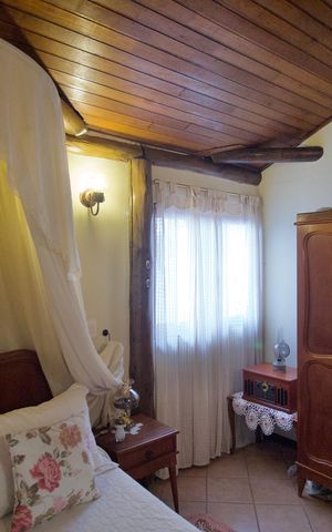 Casa à venda com 1000m², 4 quartos e 4 vagasQuarto da Área Gourmet