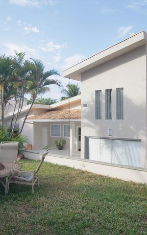 Casa à venda com 1000m², 4 quartos e 4 vagasQuintal
