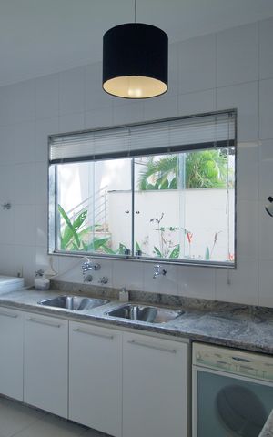 Casa à venda com 1000m², 4 quartos e 4 vagasLavanderia