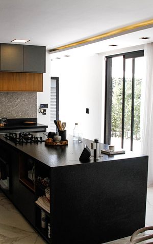 Casa de condomínio para alugar com 225m², 4 quartos e 2 vagas