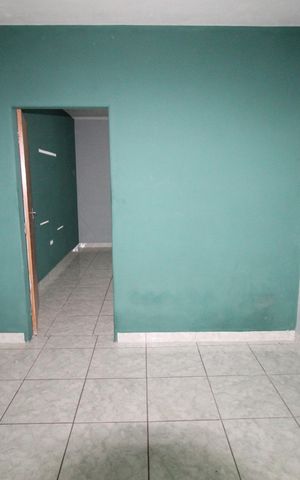 Casa para alugar com 90m², 2 quartos e 1 vagaSala