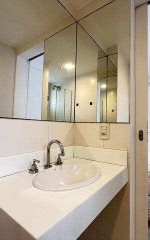 Apartamento para alugar com 80m², 2 quartos e 1 vaga Apartamento para alugar com 80m², 2 quartos e 1 vagaBanheiro da Suíte 1