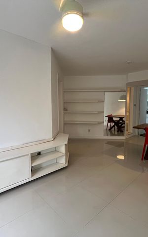 Apartamento para alugar com 80m², 2 quartos e 1 vaga Apartamento para alugar com 80m², 2 quartos e 1 vagaSala