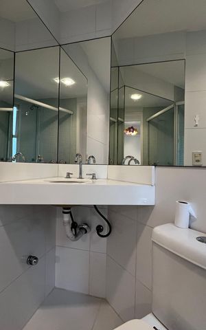 Apartamento para alugar com 80m², 2 quartos e 1 vaga Apartamento para alugar com 80m², 2 quartos e 1 vagaBanheiro da Suíte 2