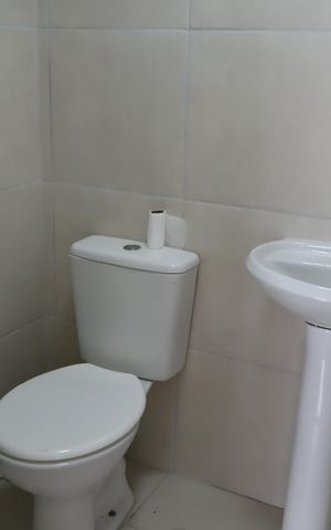Apartamento para alugar com 37m², 2 quartos e sem vagaBanheiro