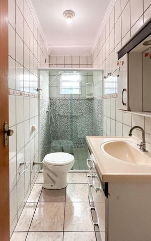 Casa para alugar com 198m², 2 quartos e 3 vagas Casa para alugar com 198m², 2 quartos e 3 vagasBanheiro Social