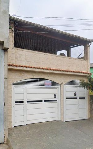 Casa para alugar com 198m², 2 quartos e 3 vagas Casa para alugar com 198m², 2 quartos e 3 vagasFachada