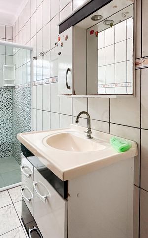 Casa para alugar com 198m², 2 quartos e 3 vagas Casa para alugar com 198m², 2 quartos e 3 vagasBanheiro Social