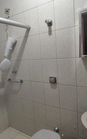 Casa à venda com 216m², 4 quartos e 3 vagas Casa à venda com 216m², 4 quartos e 3 vagasBanheiro 2