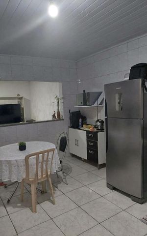 Casa à venda com 216m², 4 quartos e 3 vagas Casa à venda com 216m², 4 quartos e 3 vagasCozinha