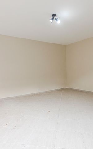 Casa para alugar com 365m², 4 quartos e 4 vagas Casa para alugar com 365m², 4 quartos e 4 vagasSalão
