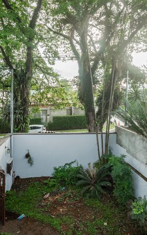Casa para alugar com 365m², 4 quartos e 4 vagas Casa para alugar com 365m², 4 quartos e 4 vagasVista do Quarto 2