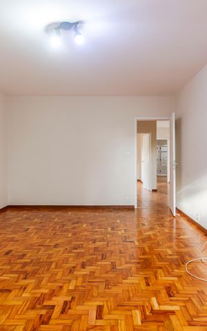 Casa para alugar com 365m², 4 quartos e 4 vagas Casa para alugar com 365m², 4 quartos e 4 vagasQuarto 2