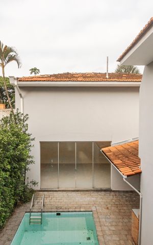 Casa para alugar com 365m², 4 quartos e 4 vagas Casa para alugar com 365m², 4 quartos e 4 vagasVista do Quarto 1